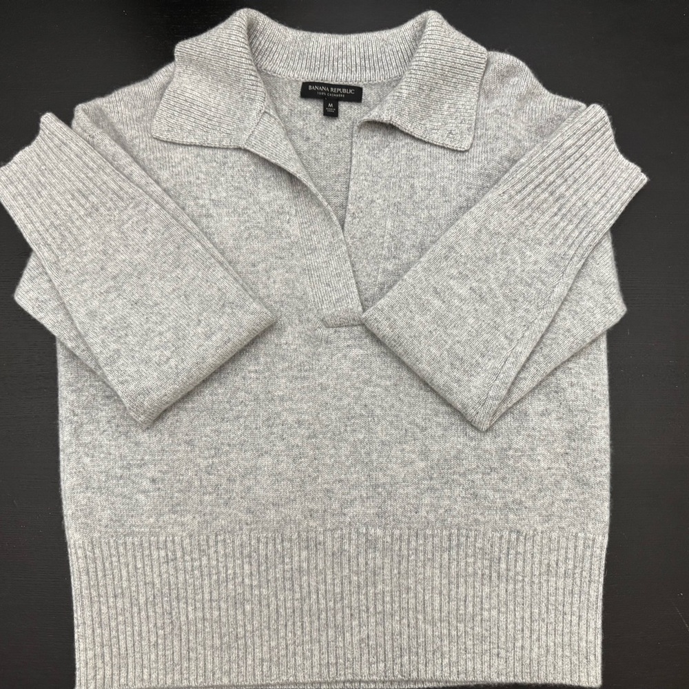 Cashmere Banana Republic V-Neck Sweater